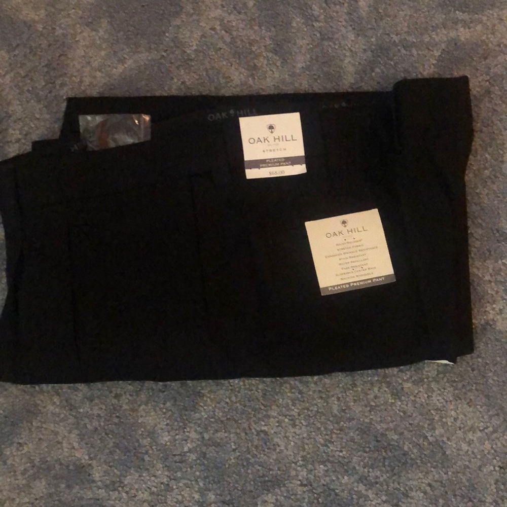 Oak Hill Pleated Premium dress pants 48W x 30L - Black